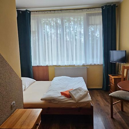 "Hel" Wieniec Zdroj Wloclawek Exterior foto